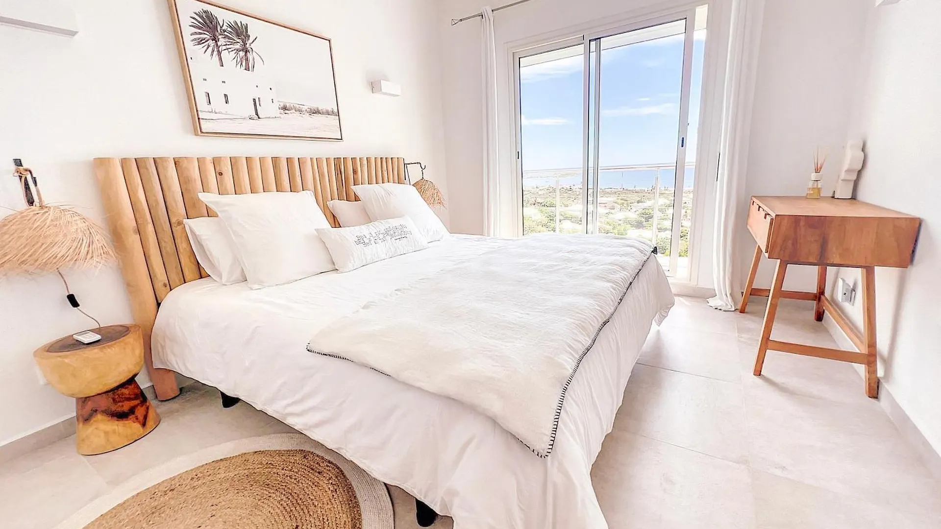 Casa Del Mar, Luxury And Magical View Of Orient Bay Villa