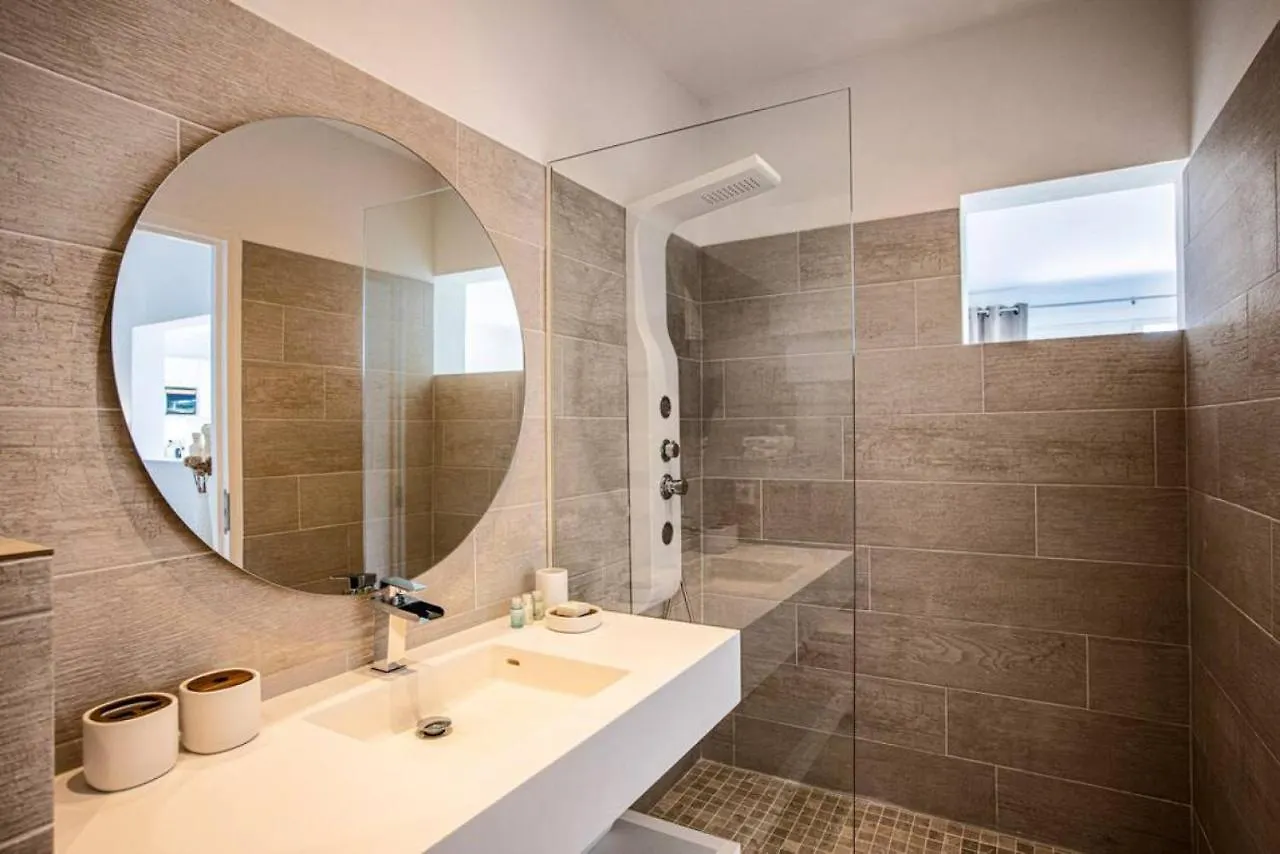 Vila Casa Del Mar, Luxury And Magical View Of Orient Bay 0*,